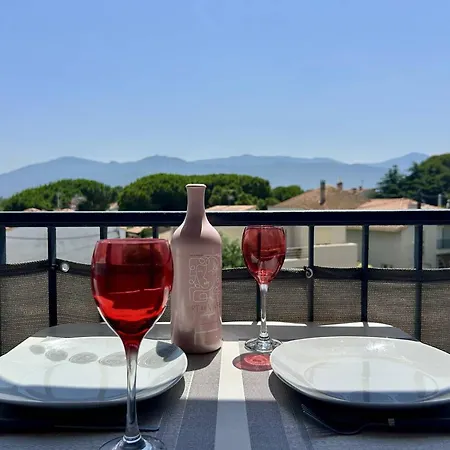 아파트 T2 Climatise Avec Terrasse Et Parking A 150m De La - Fr-1-388-243